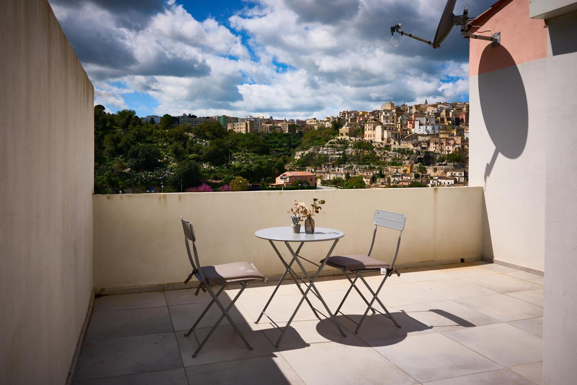 La Terrazza Sul Barocco Bed & Breakfast Ragusa Eksteriør bilde